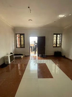 2bdrm Apartment in Zedek Properties, Ofankor for rent