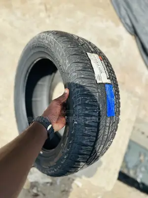 Original Yokohama 235/55r18 Tyres Available for All Cars