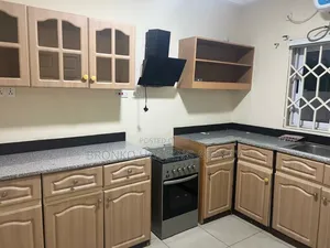 4bdrm House in Bronko Housing, Tema Metropolitan for rent