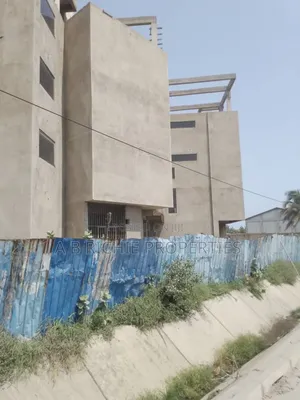 Commercial Office Space for Sale Is $1.6m Usd