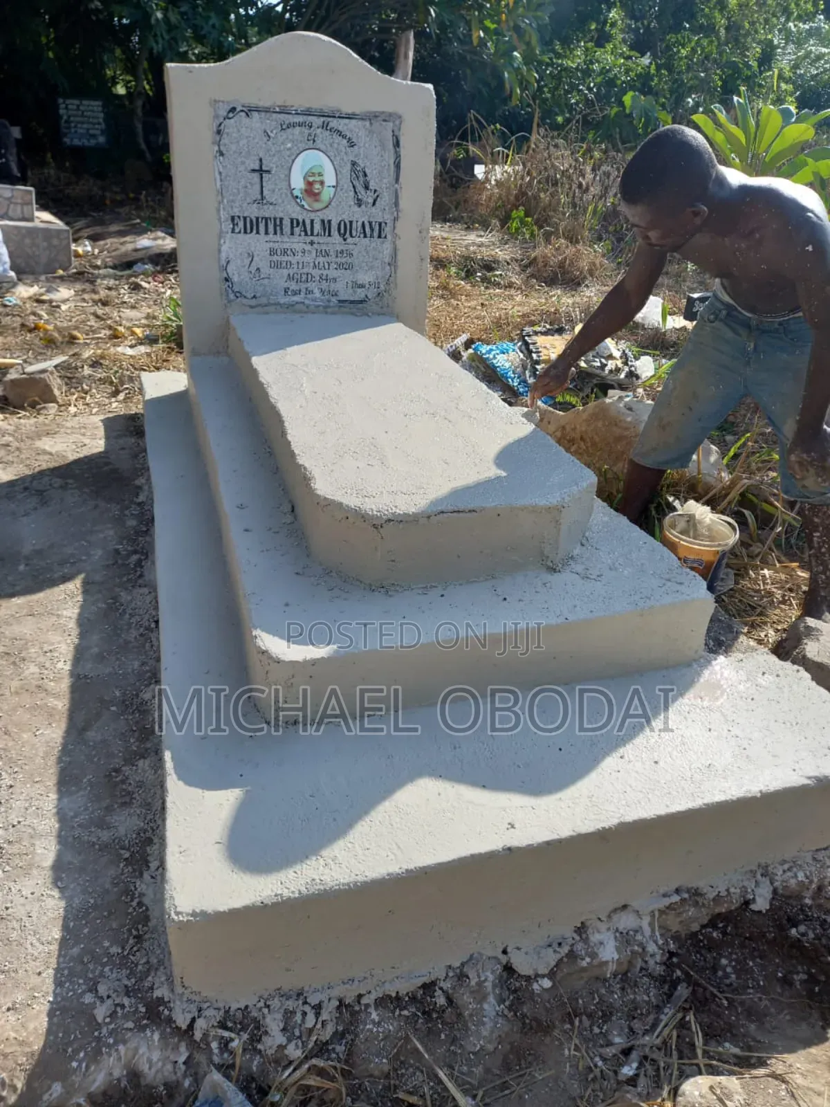 Tarazzo Tombstone