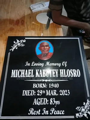 Memorial Plaque Writing
