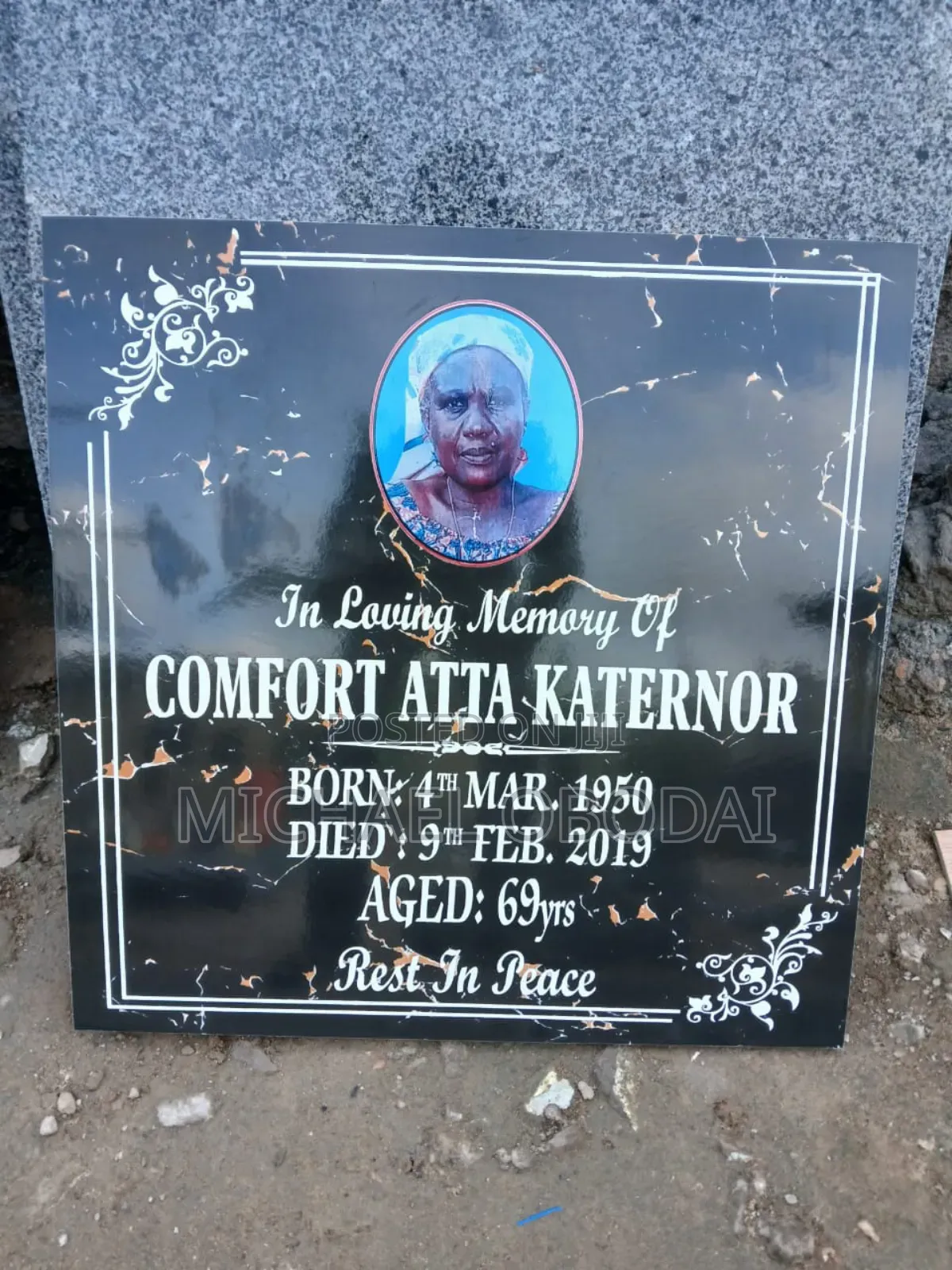 Memorial Plaque Writing
