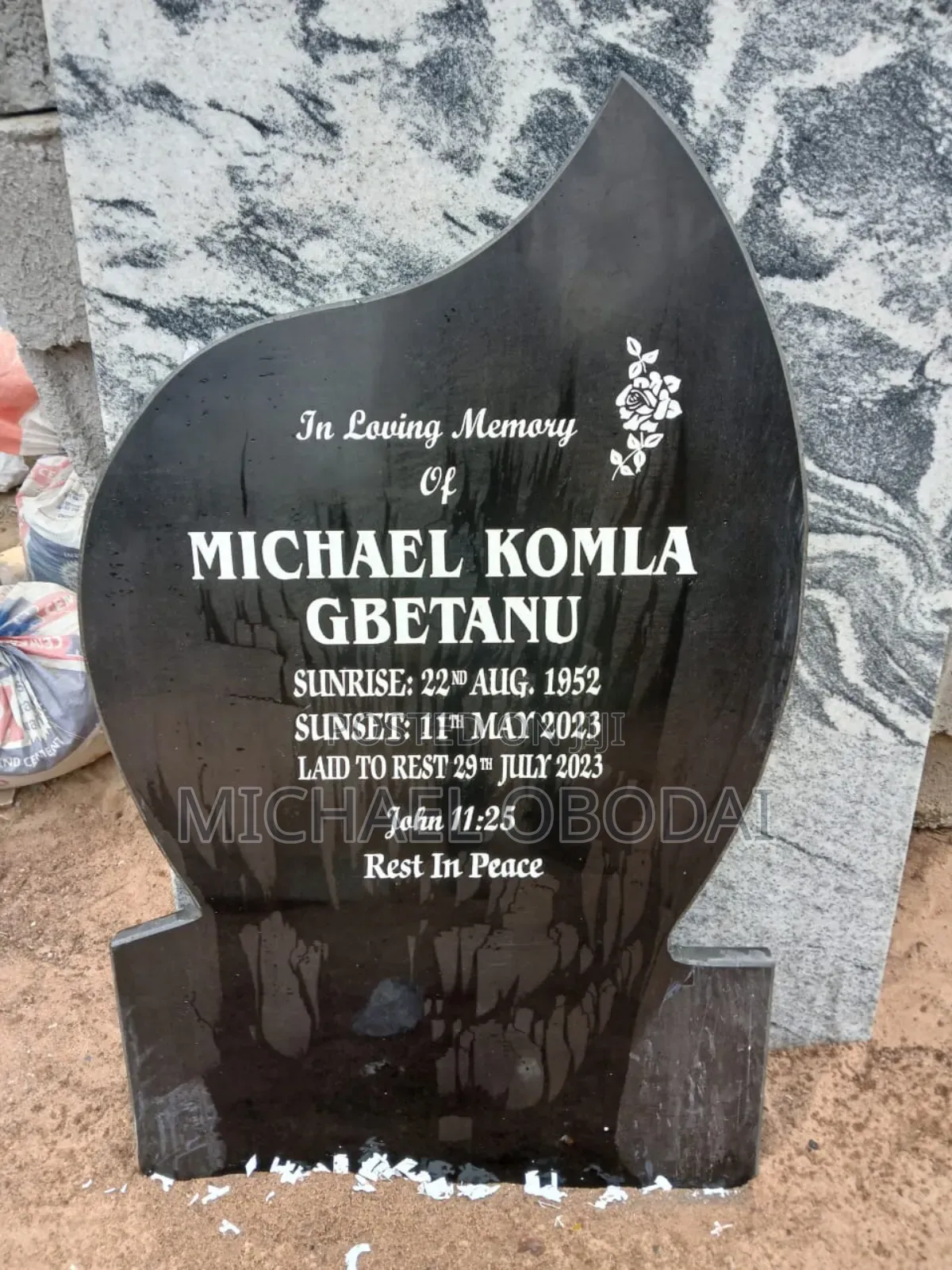 Memorial Headstone Writing
