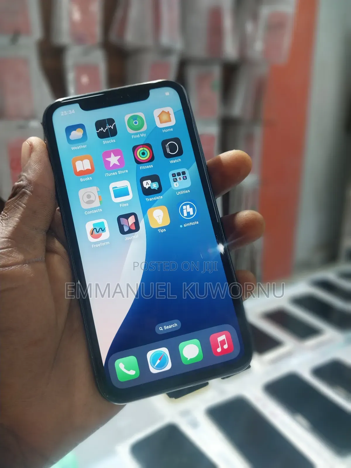 New Apple iPhone 11 128 GB Black