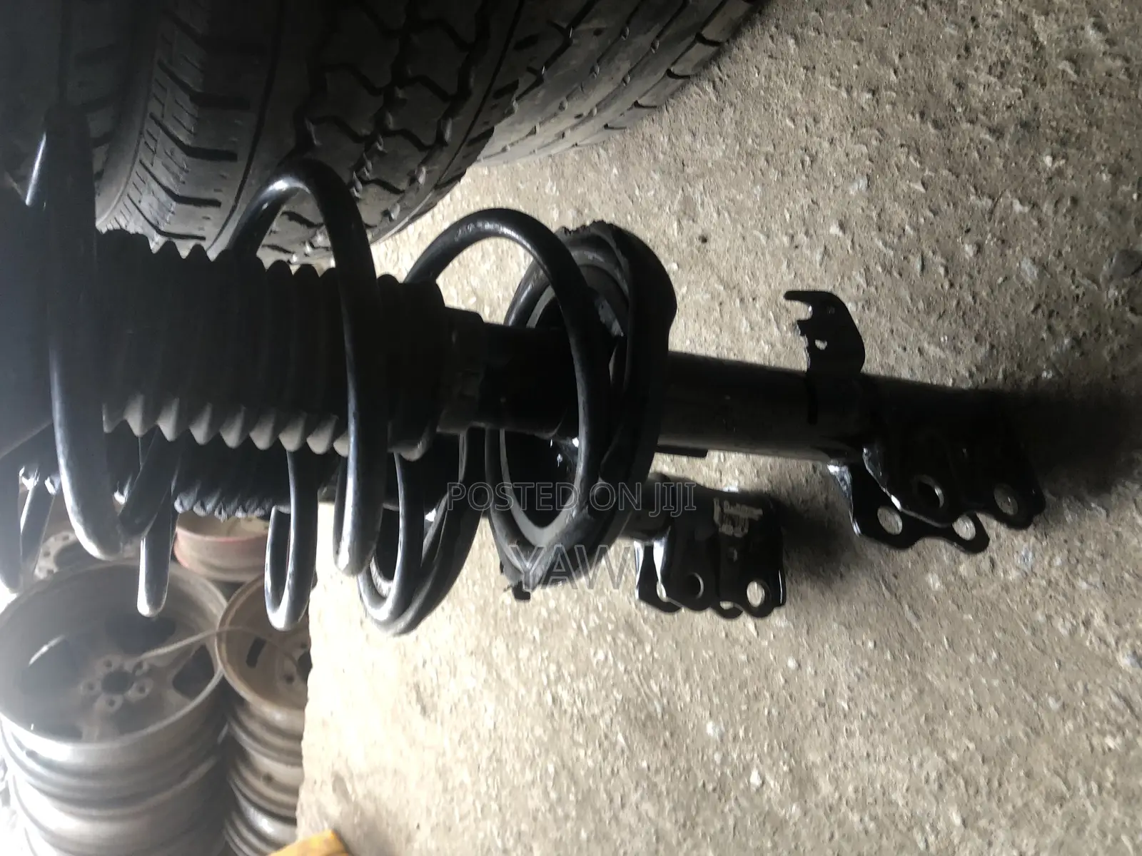 Toyota Corolla 2009-2012 Shocks