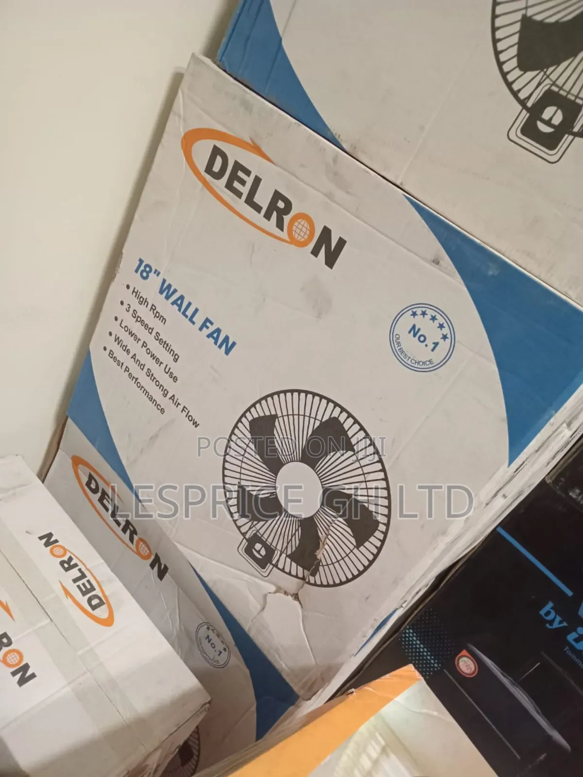 Delron 18" Wall Fan, Efficient Cooling