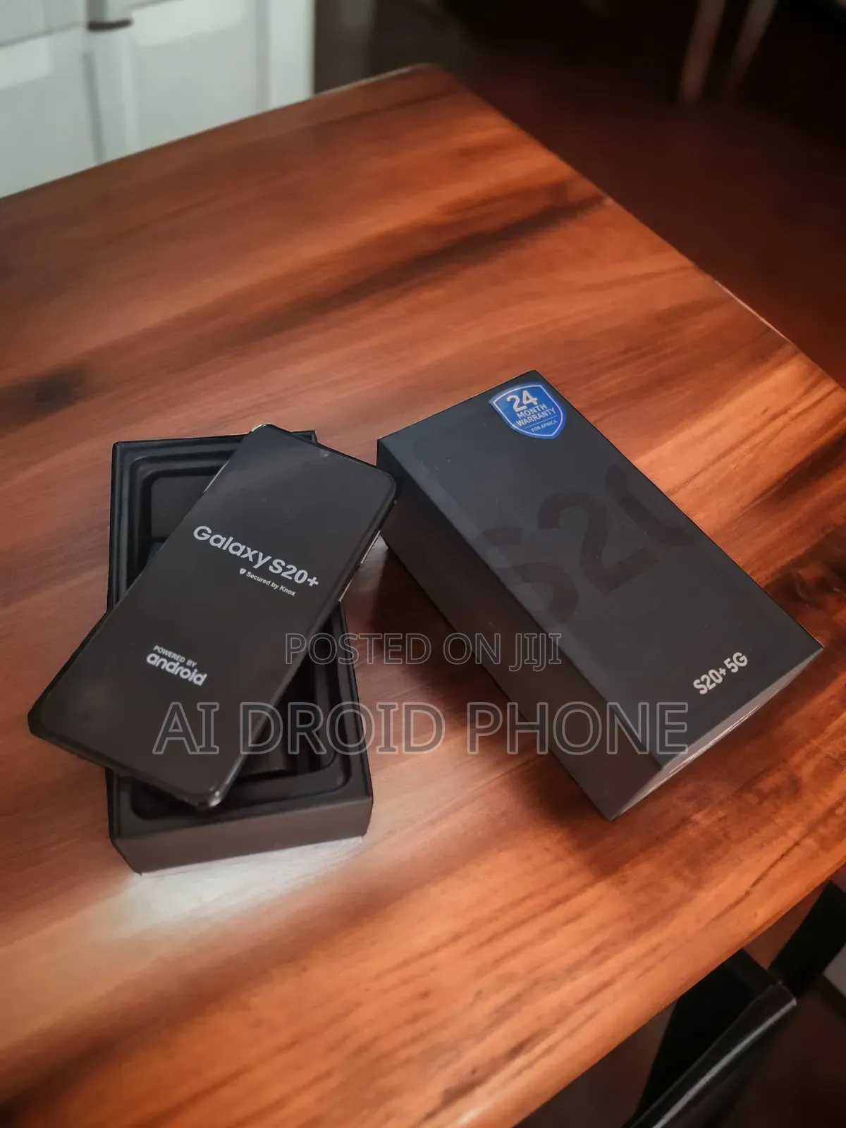 New Samsung Galaxy S20+ 5G 128 GB Gold