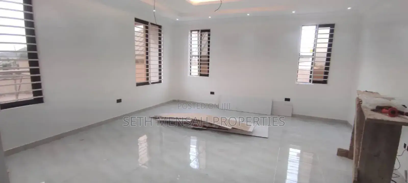 4bdrm House in Skm Properties, Oyarifa for sale