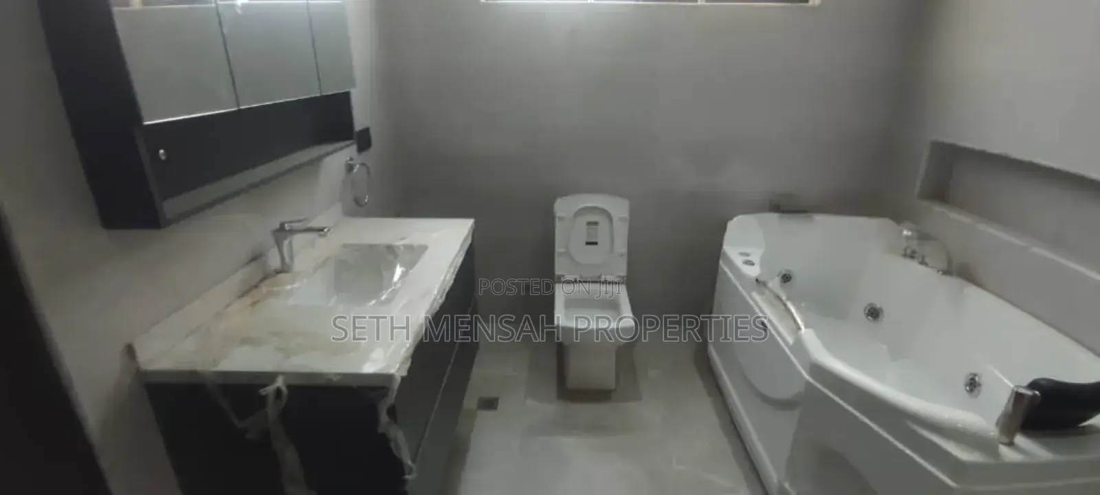 4bdrm House in Skm Properties, Oyarifa for sale