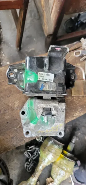 Tucson 2016-2018 Home Used High Quality Gearbox Seat/Mount