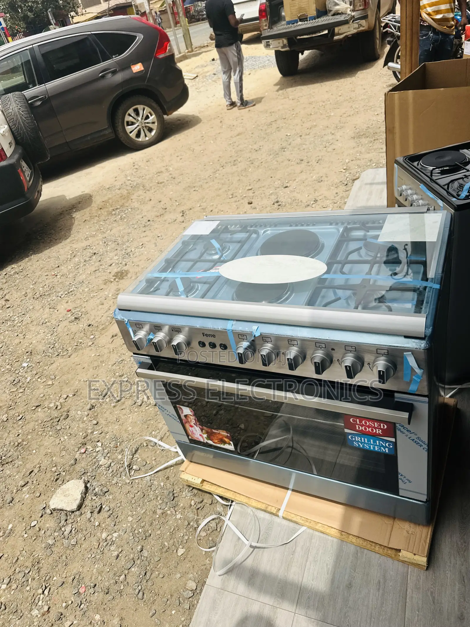 Best Buy for Less Ferre Gas Electric 4-2 Stove 60/90