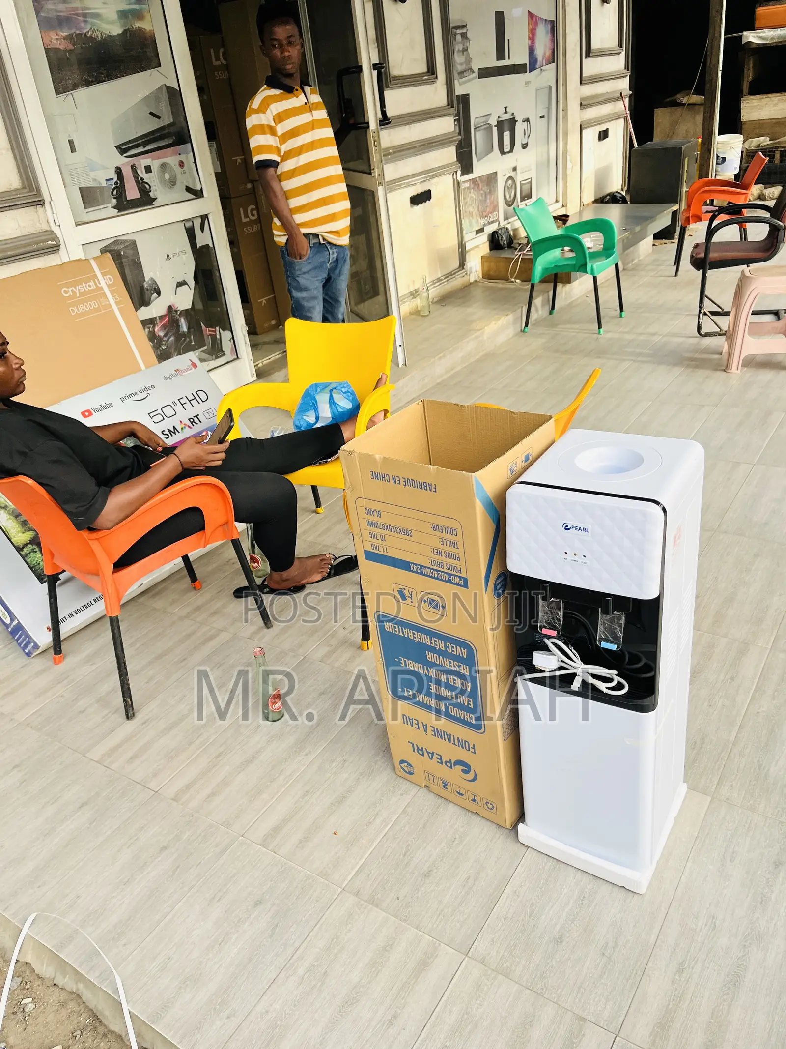 Extremely Cooling Pearl PWD 4024 Electric Water Dispenser.