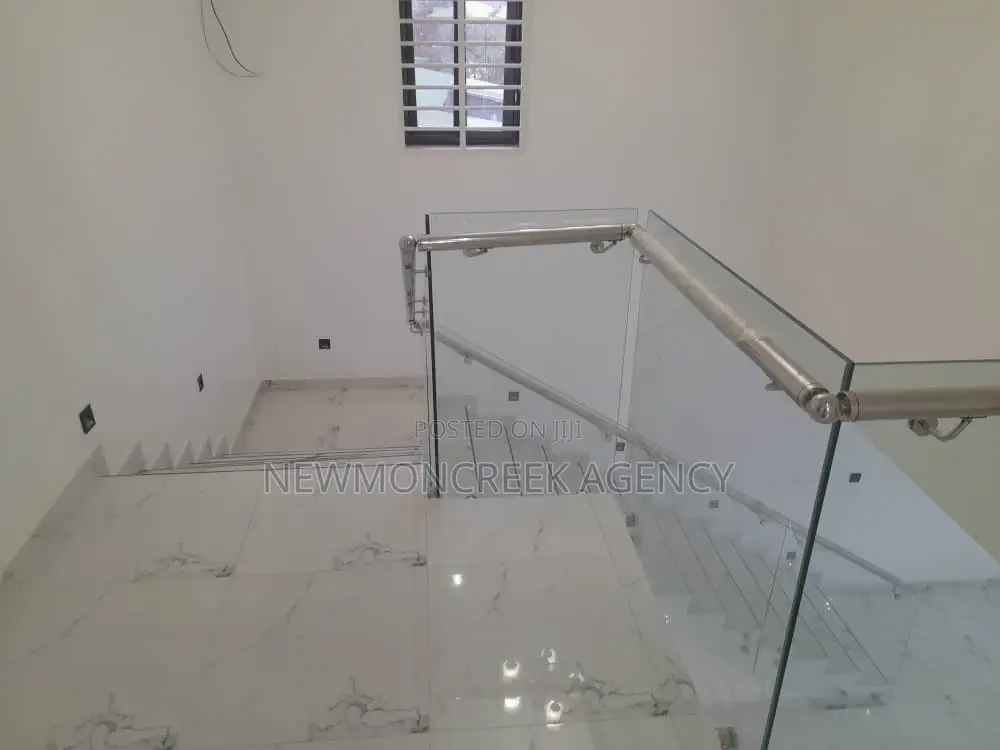 4bdrm Duplex in Oyarifa,Balancer, Accra Metropolitan for sale
