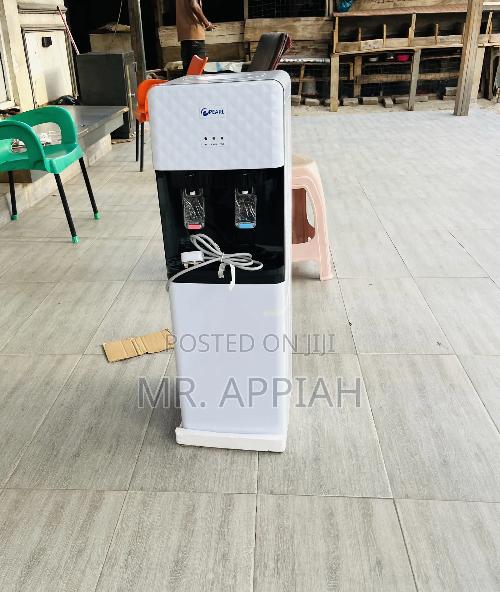 Shop Unique Pearl PWD 4024 Hot/Cold Water Dispenser.