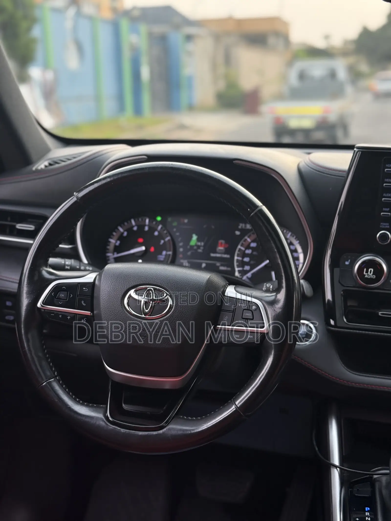 Toyota Highlander XSE 2022 Black
