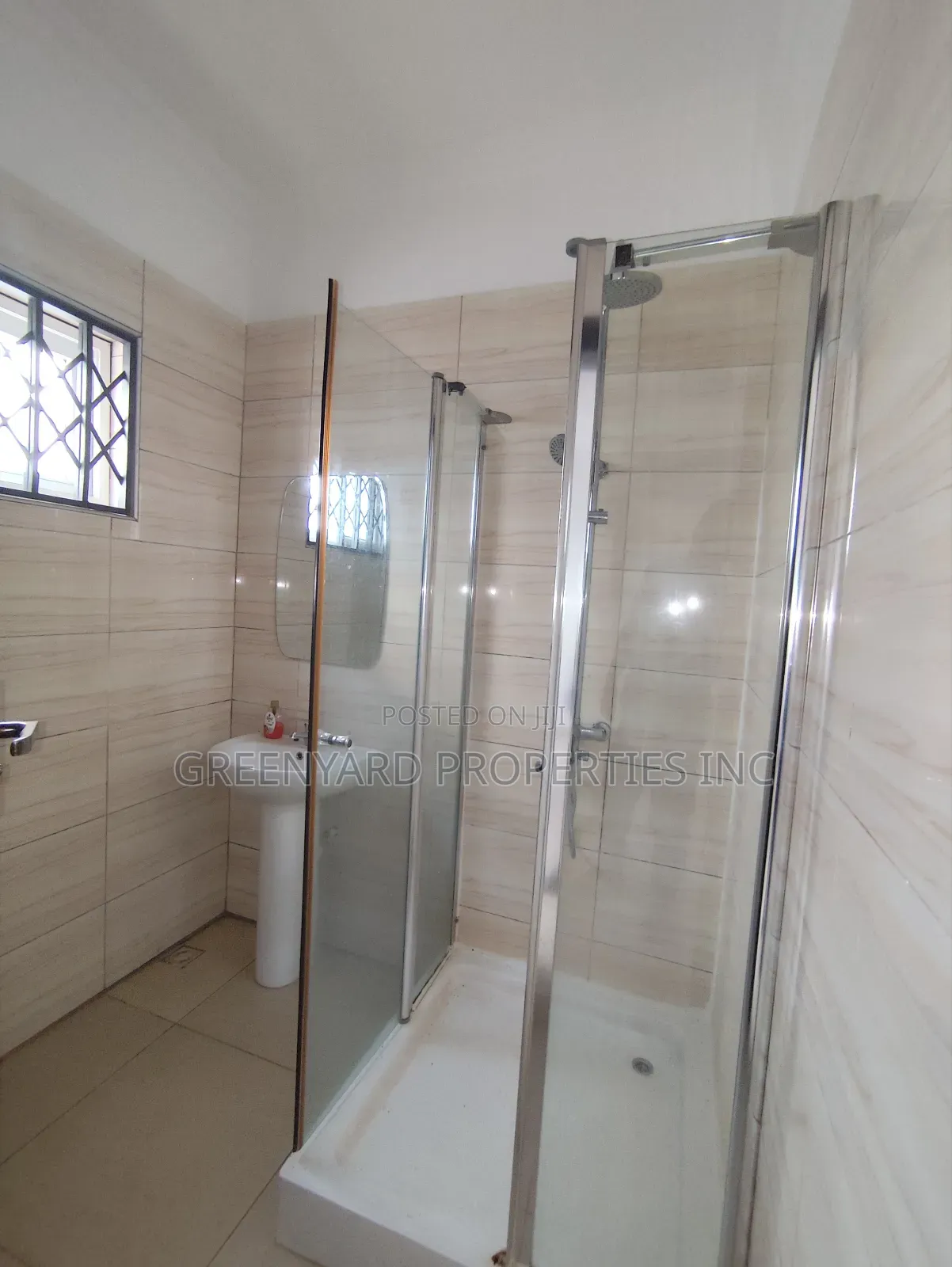 5bdrm House in Adjiringanor, East Legon for rent