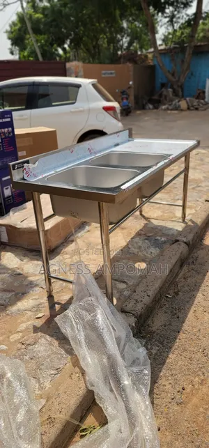 Commercial Sinks