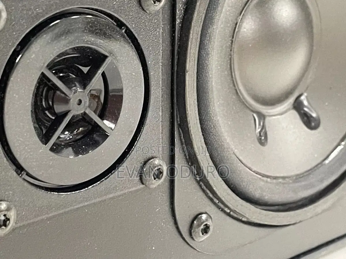 Powerful Quality Jamo Status Center Channel Speaker