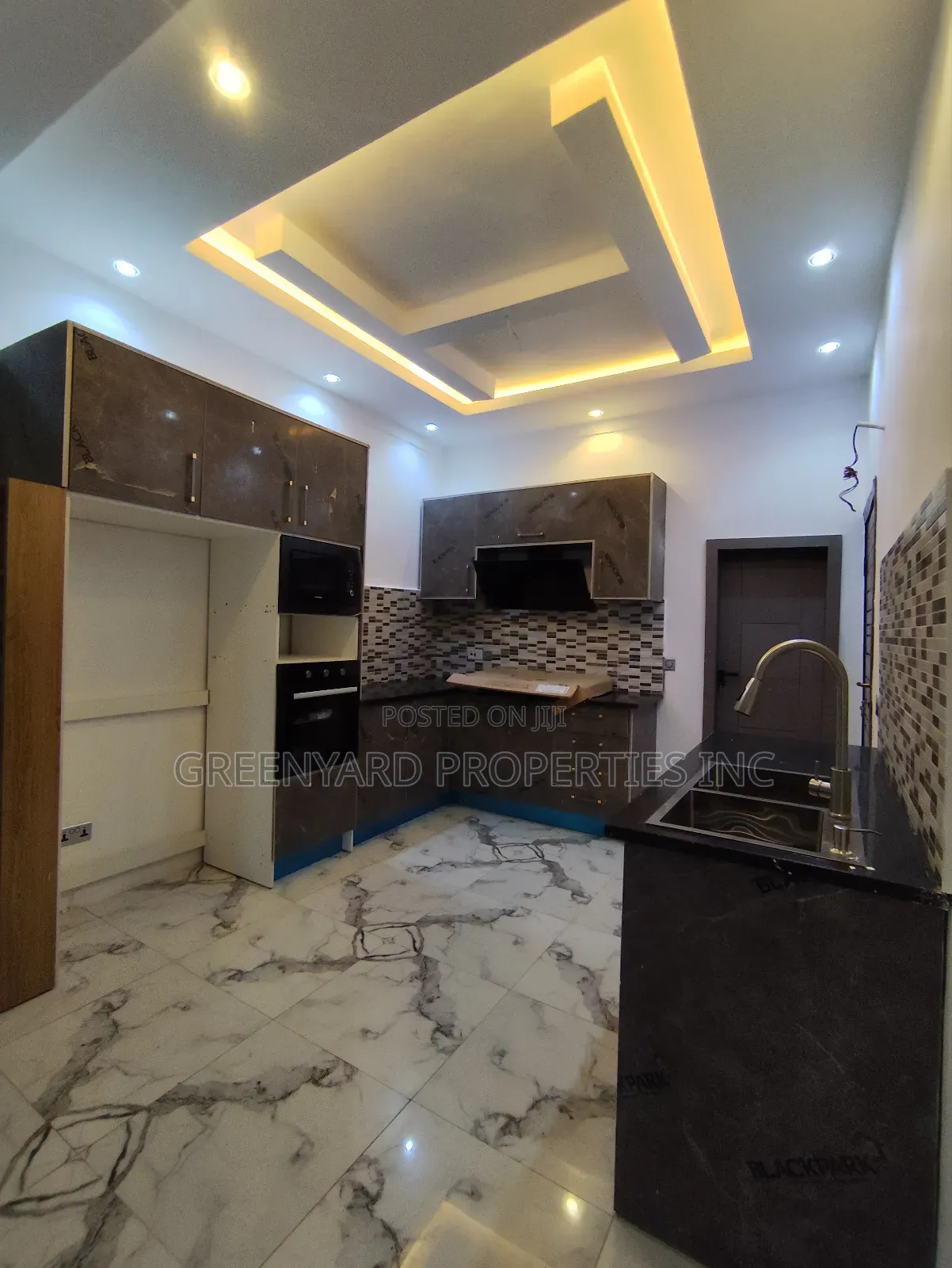 4bdrm House in Oyarifa for sale