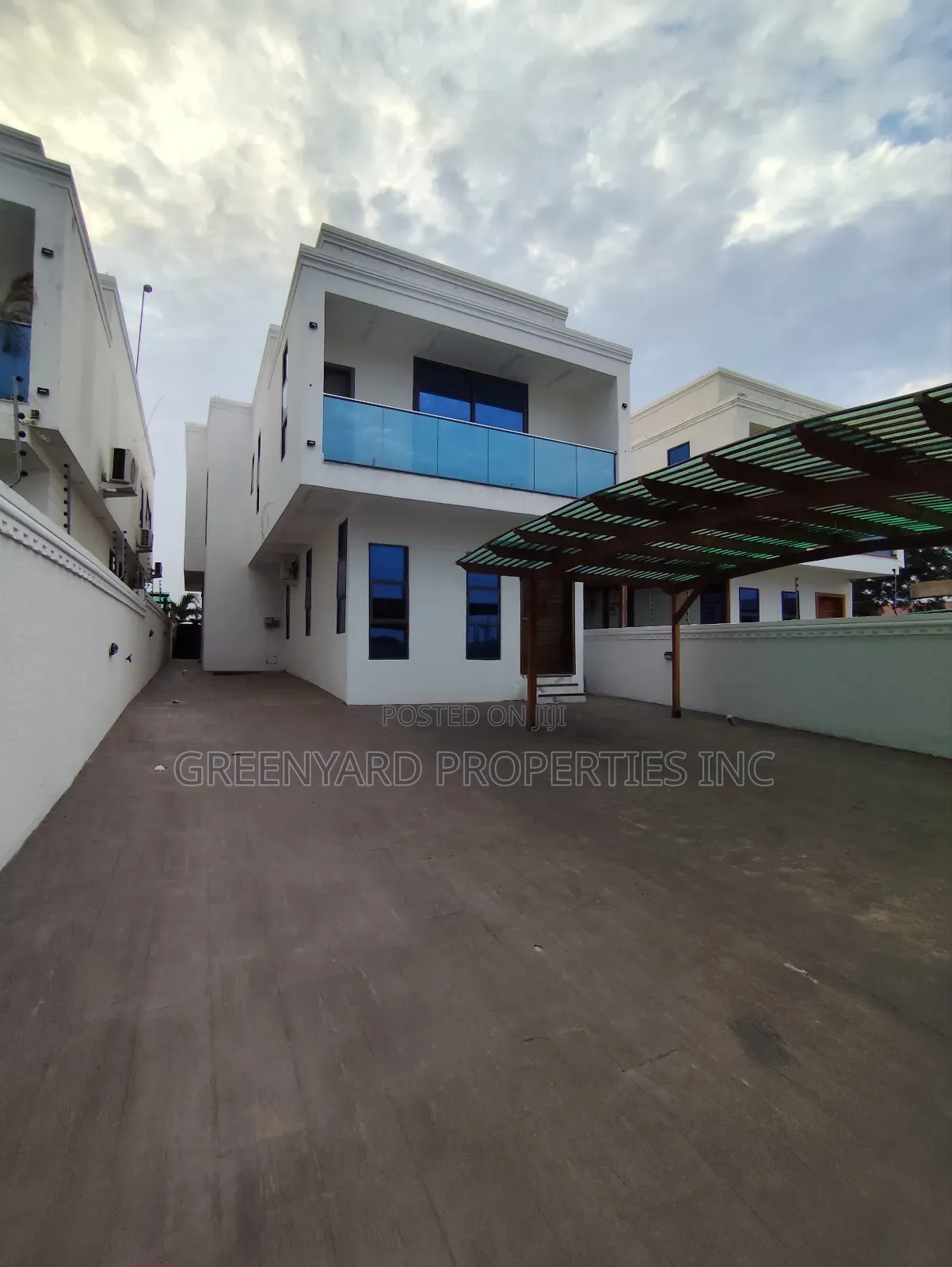 4bdrm House in Oyarifa for sale