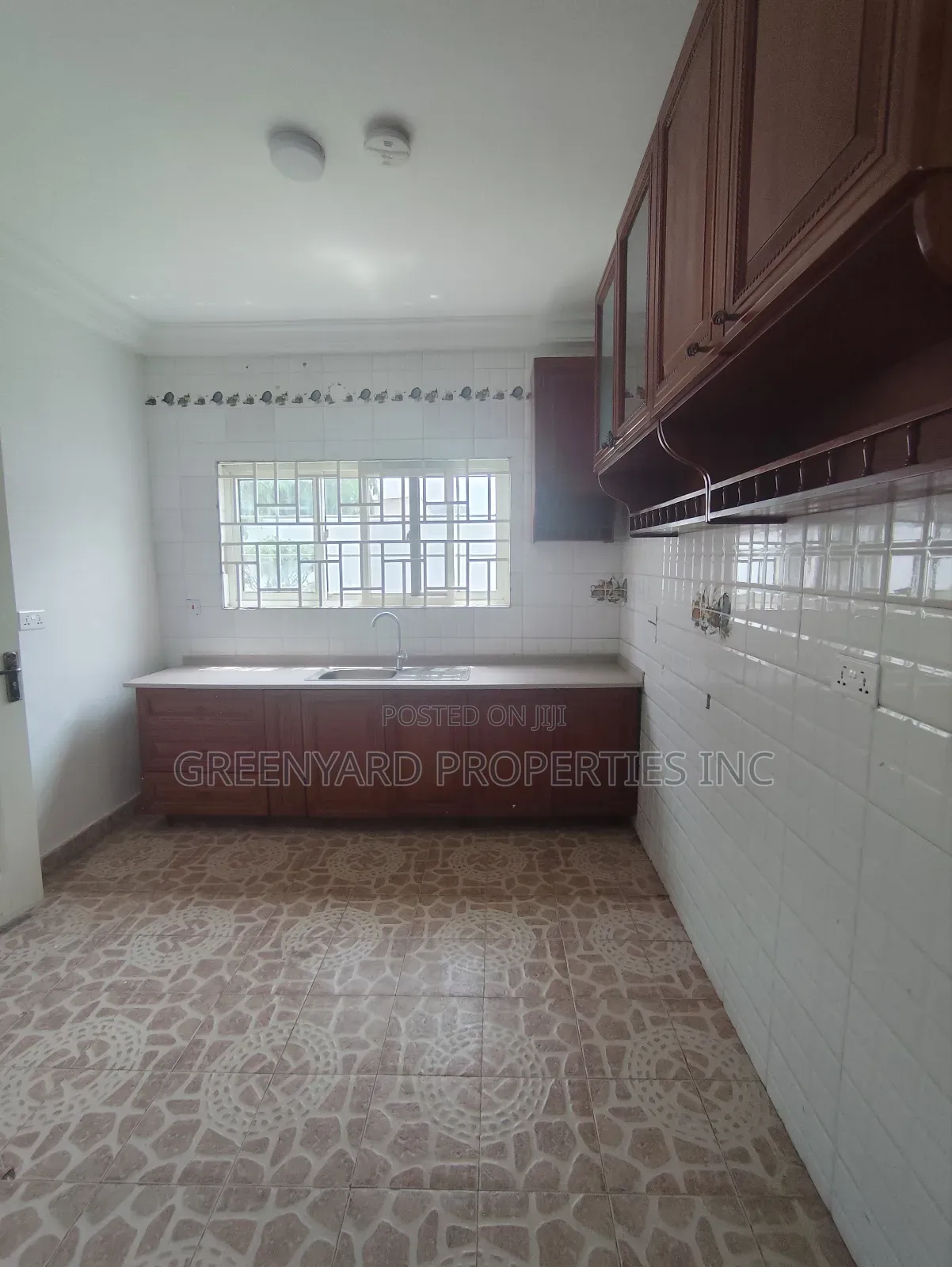 12bdrm House in House, East Legon for rent