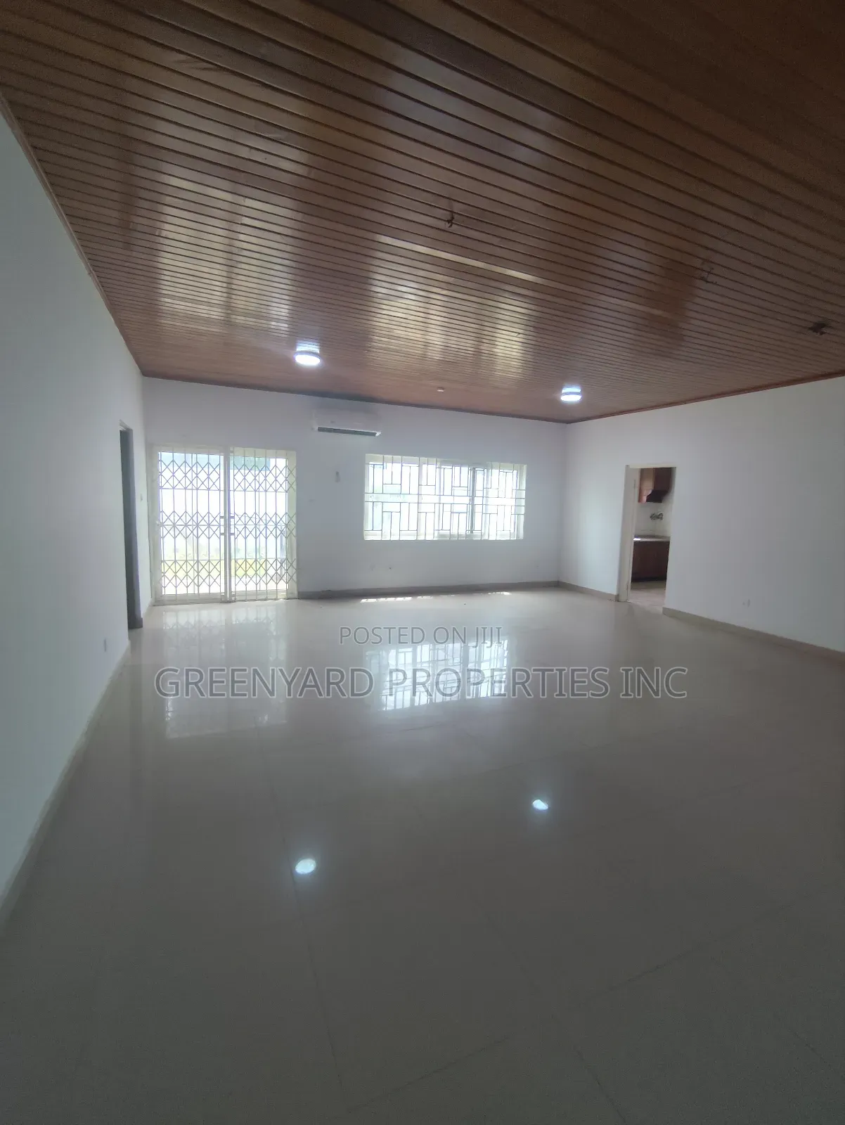 12bdrm House in House, East Legon for rent