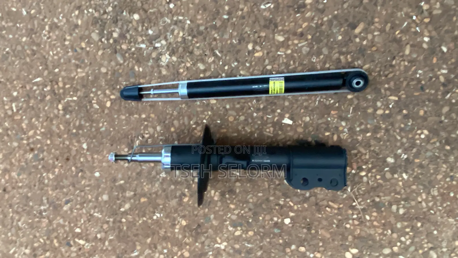 Toyota Yaris Vitz Belta Shock Absorbers Front Pairs