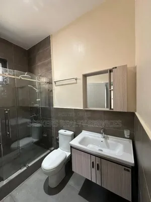 4bdrm House in Seekers Realty, Accra Metropolitan for sale