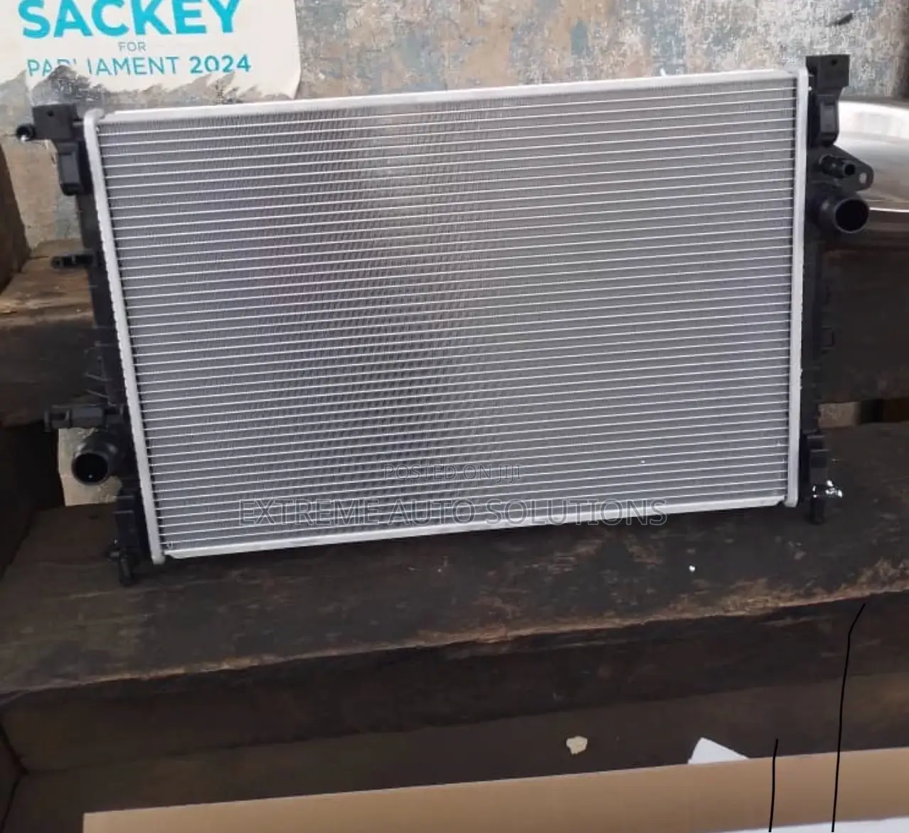 Ford Escape 014-017 Radiator