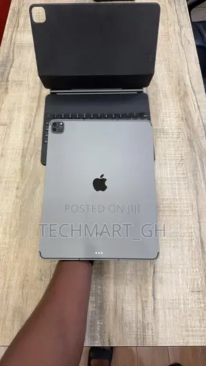 Apple iPad Pro 13 (2024) 256 GB Gray