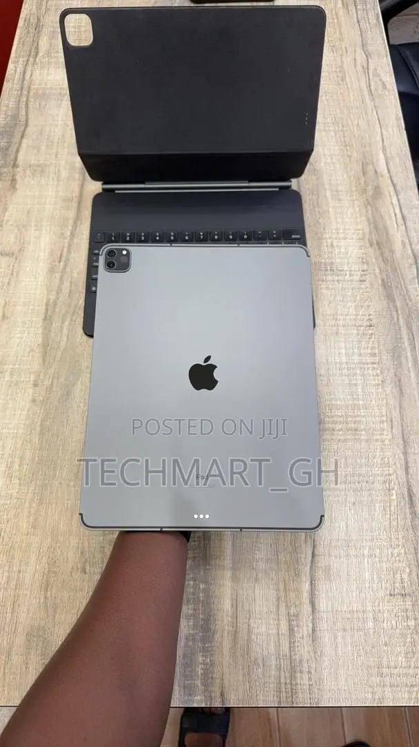 Apple iPad Pro 13 (2024) 256 GB Gray