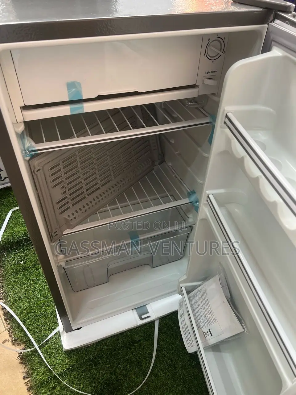 Binatone Table Top Fridge