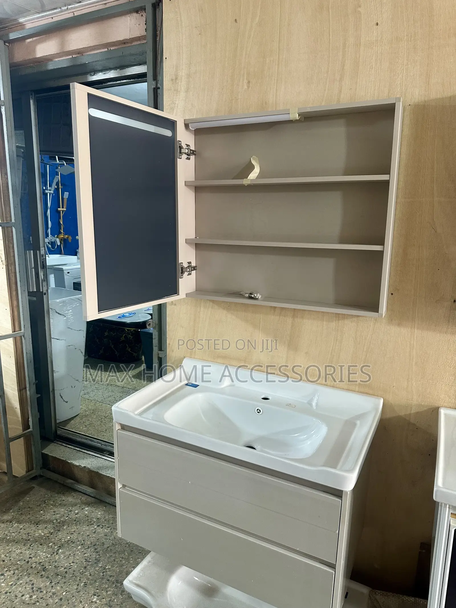 Strong Cabinet Basin