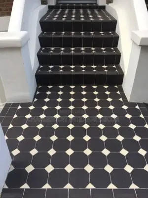 Quality Tilling Installation , and Screeding