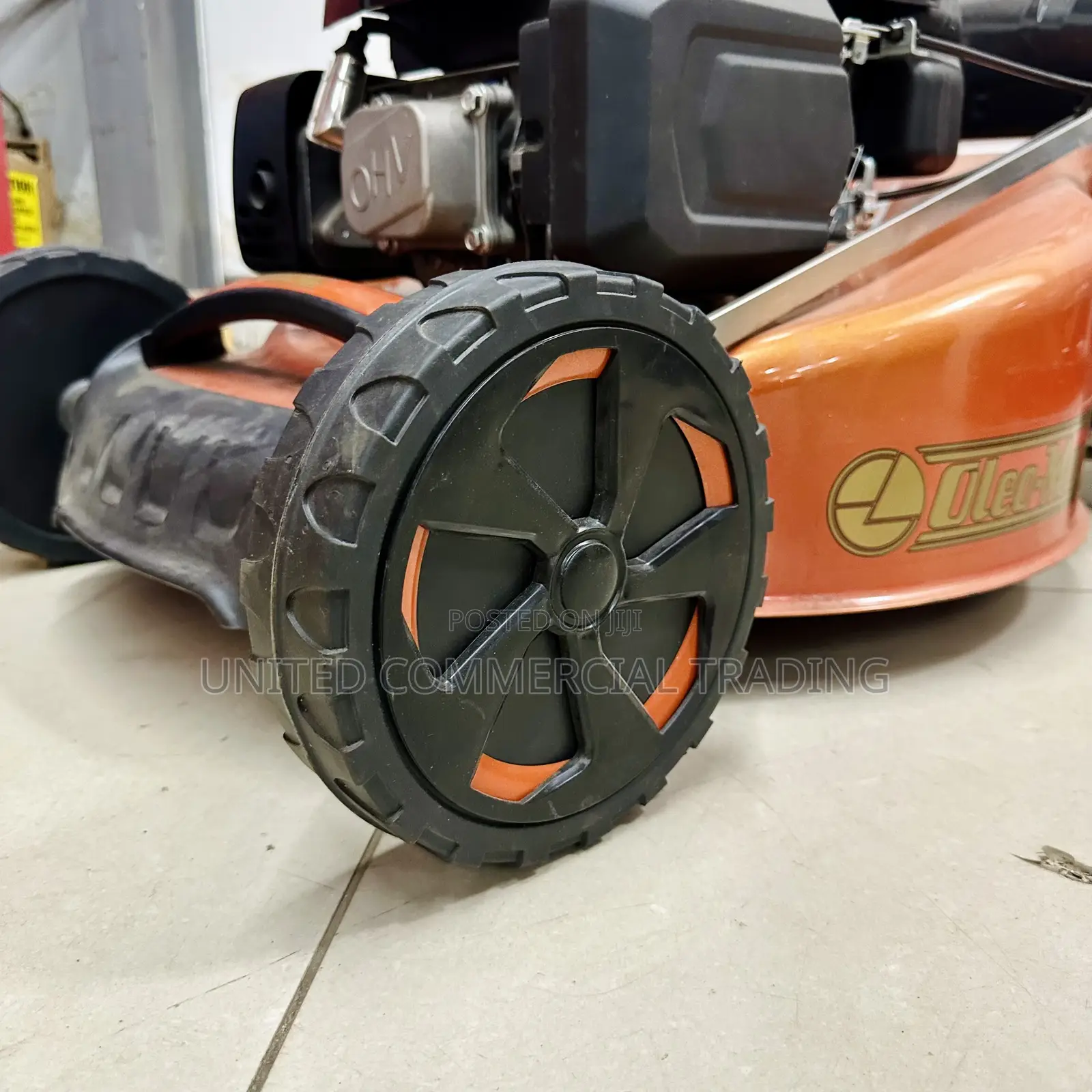Mower Lawn (Gasoline)