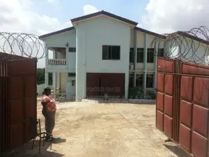 6bdrm House in Kwabenya Near, Ga East Municipal for sale