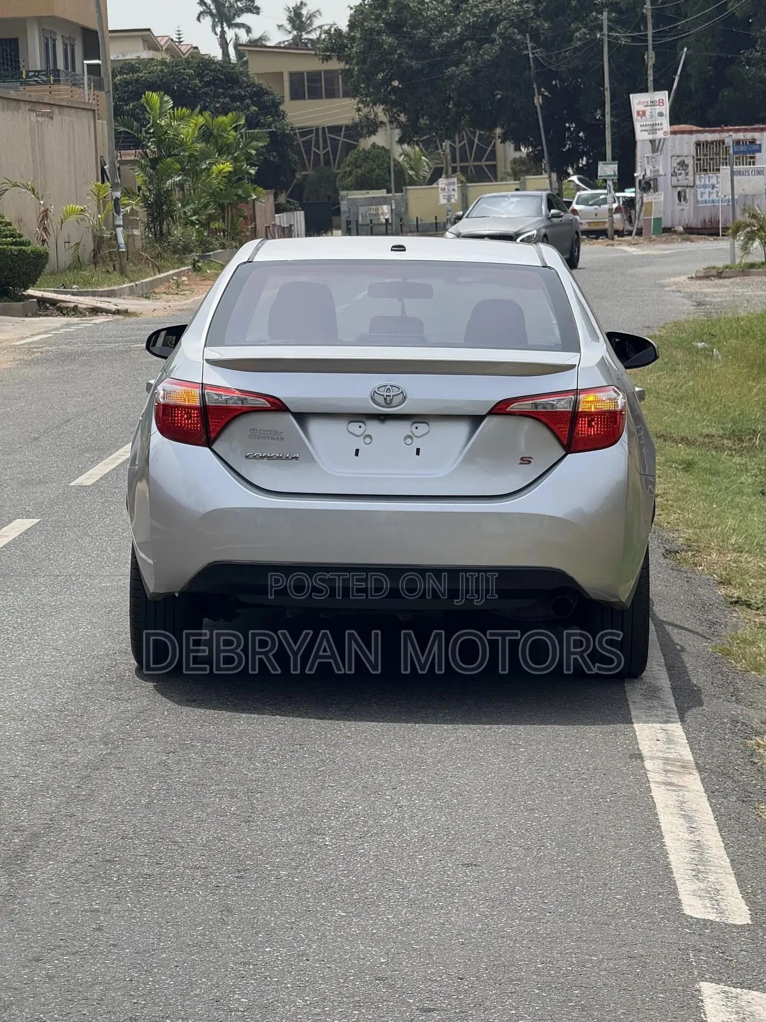 Toyota Corolla S Plus 4dr Sedan (1.8L 4cyl CVT) 2015 Silver