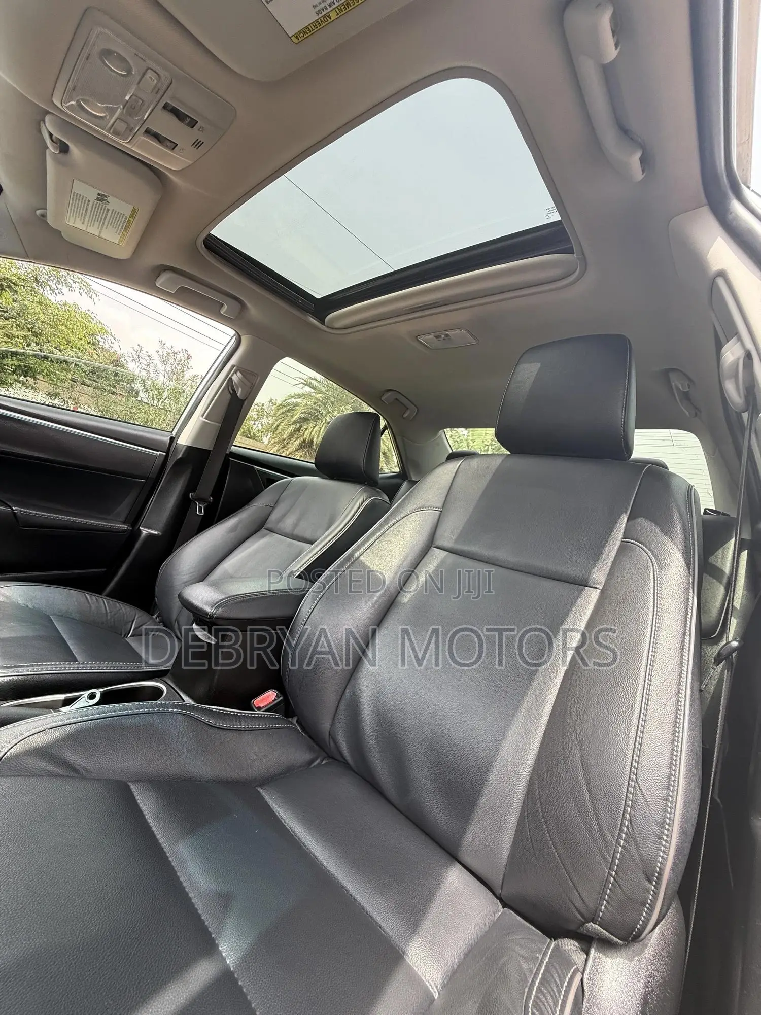 Toyota Corolla S Plus 4dr Sedan (1.8L 4cyl CVT) 2015 Silver