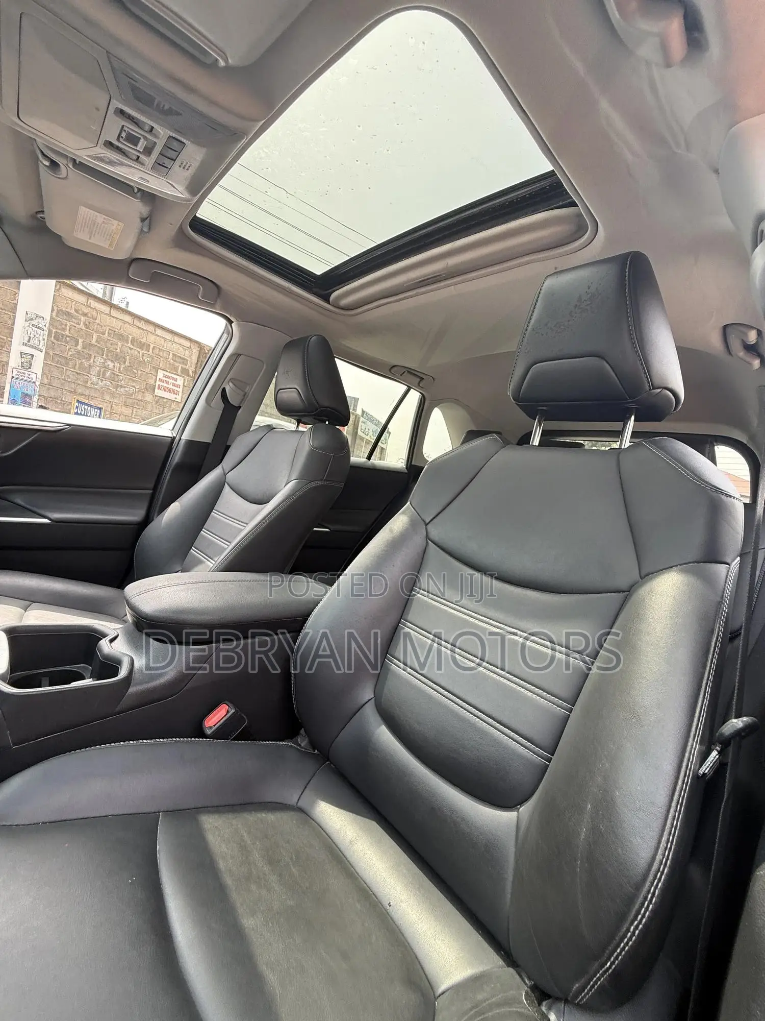 Toyota RAV4 XLE Premium 2022 Gray