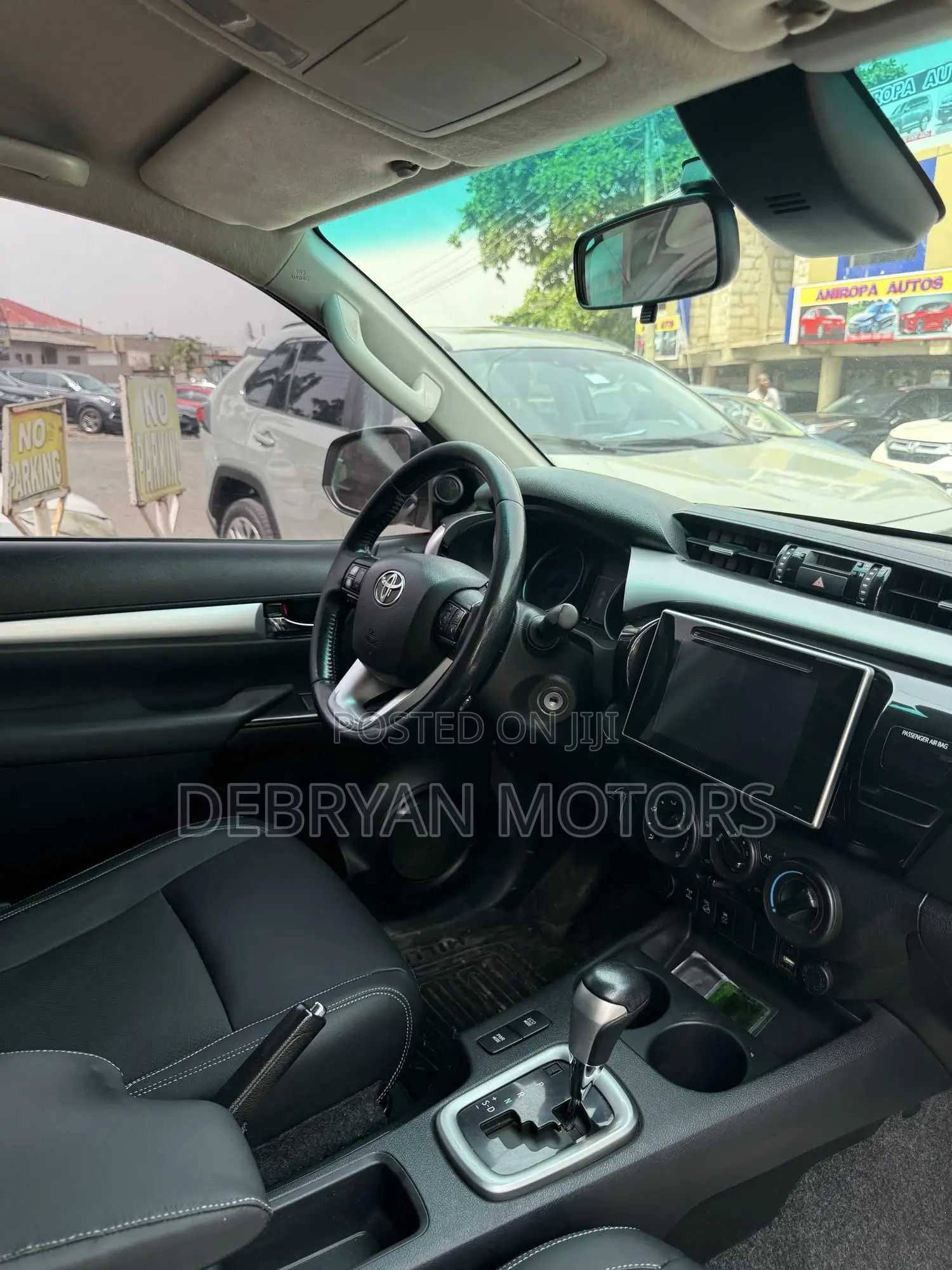Toyota Hilux Revo Double Cab Deisel 2.4 AWD 2018 White
