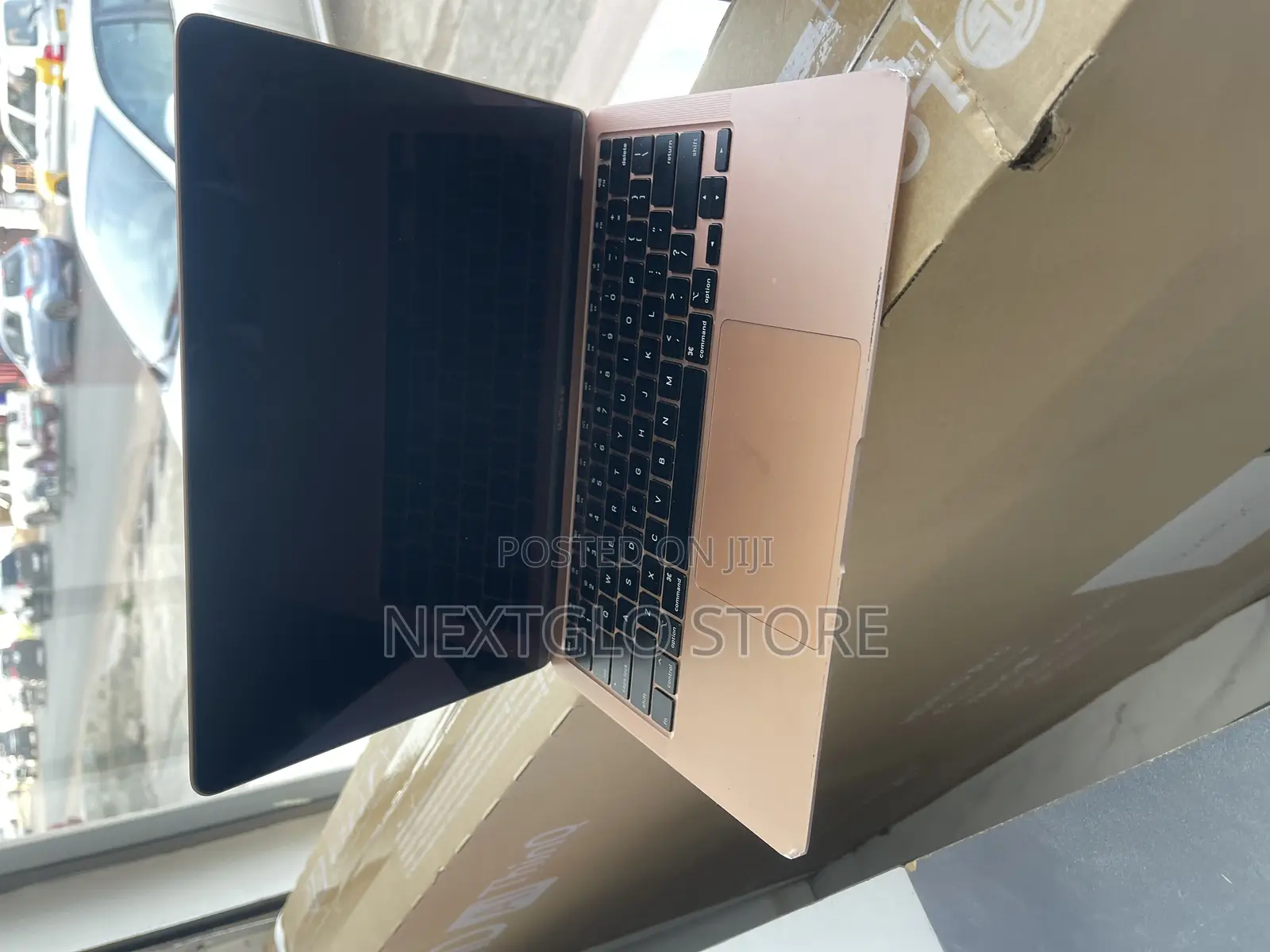 Laptop Apple MacBook Air 2020 8GB Apple M1 SSD 256GB