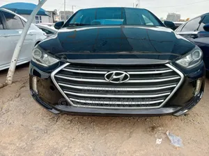 Photo - Hyundai Elantra SE 2018 Black