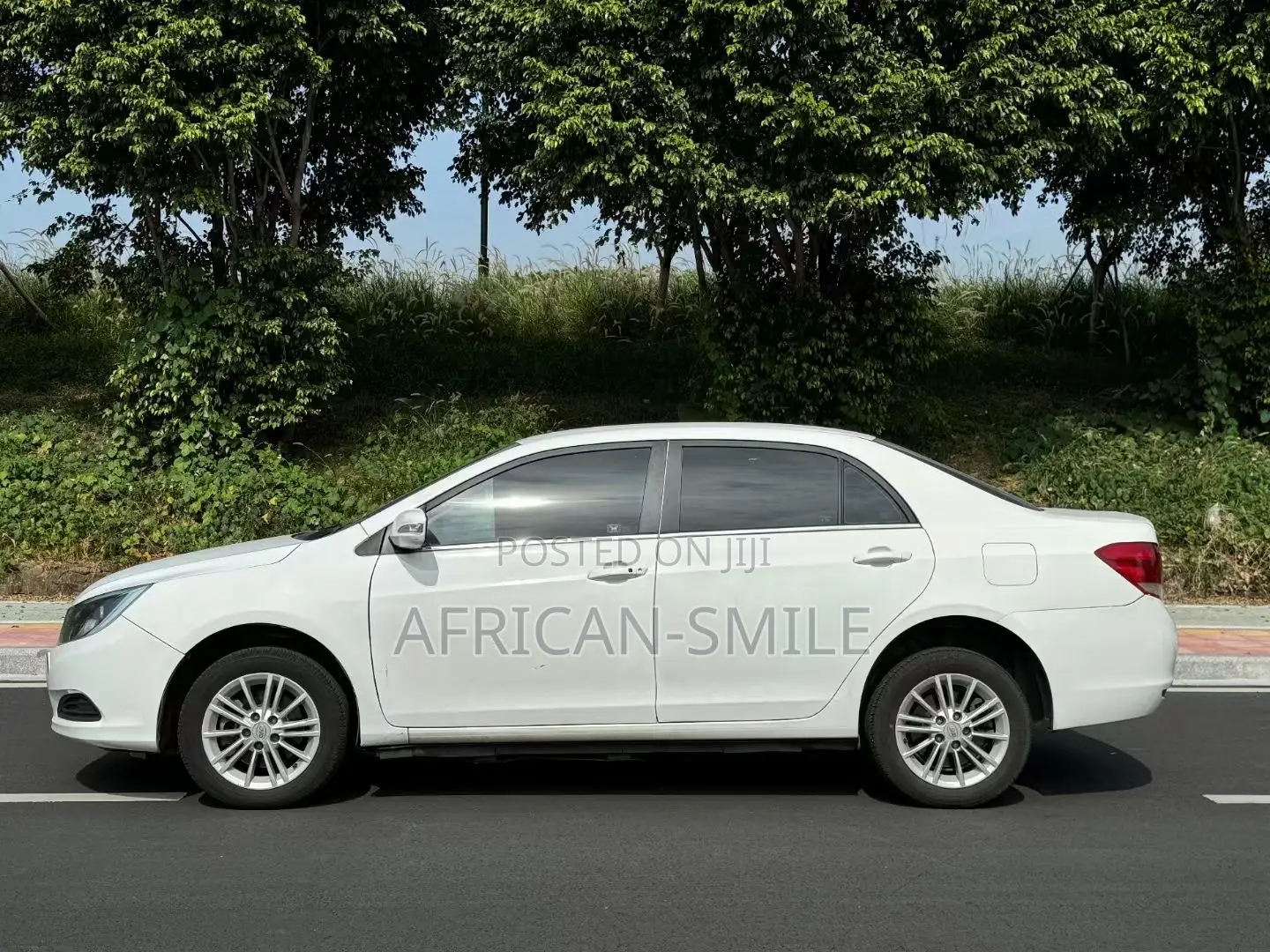 BYD E1 2019 White