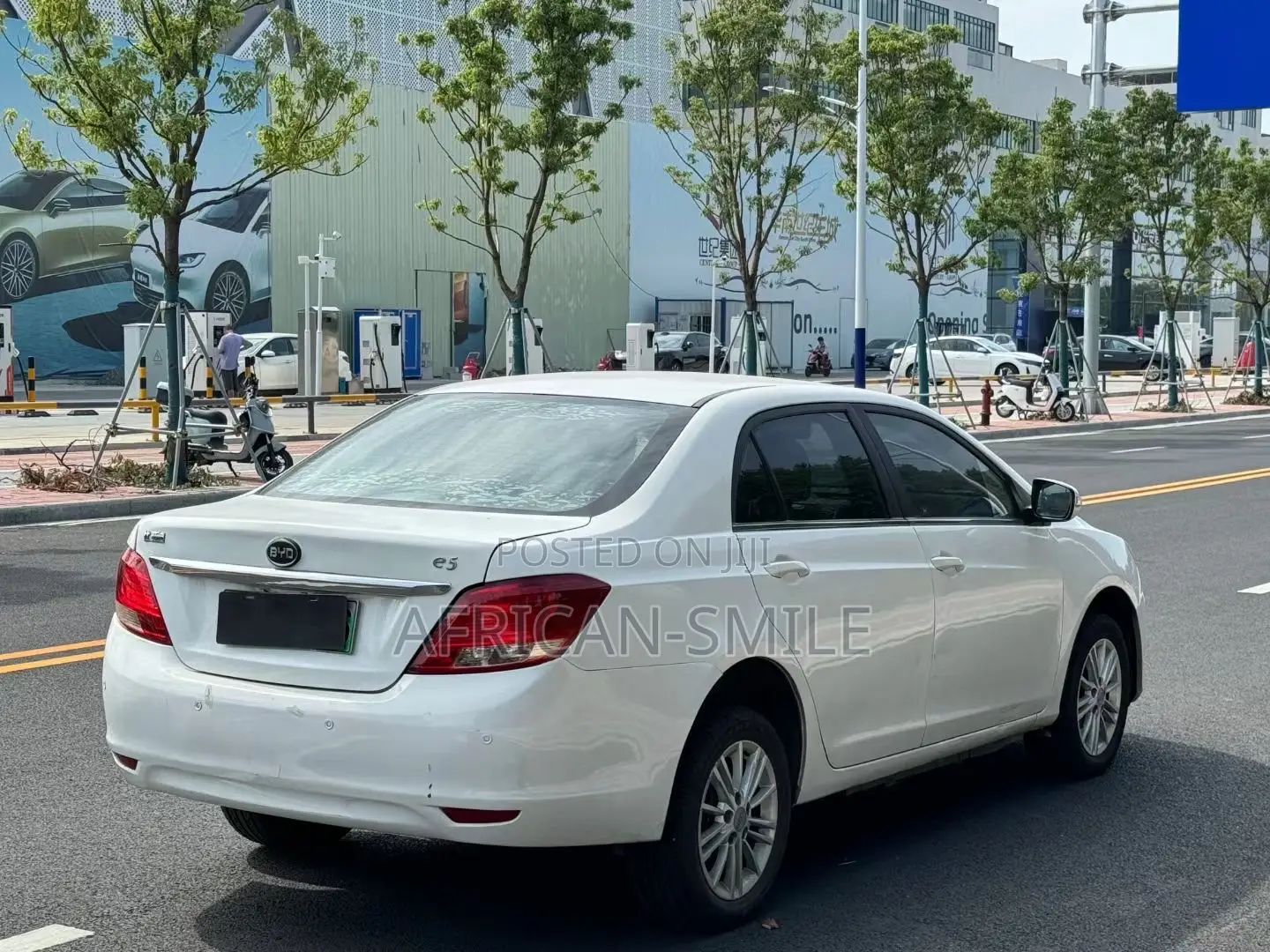 BYD E1 2019 White