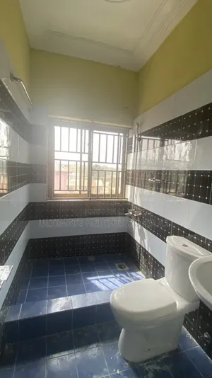 2bdrm Apartment in Sowutoum, Sowutwuom for rent