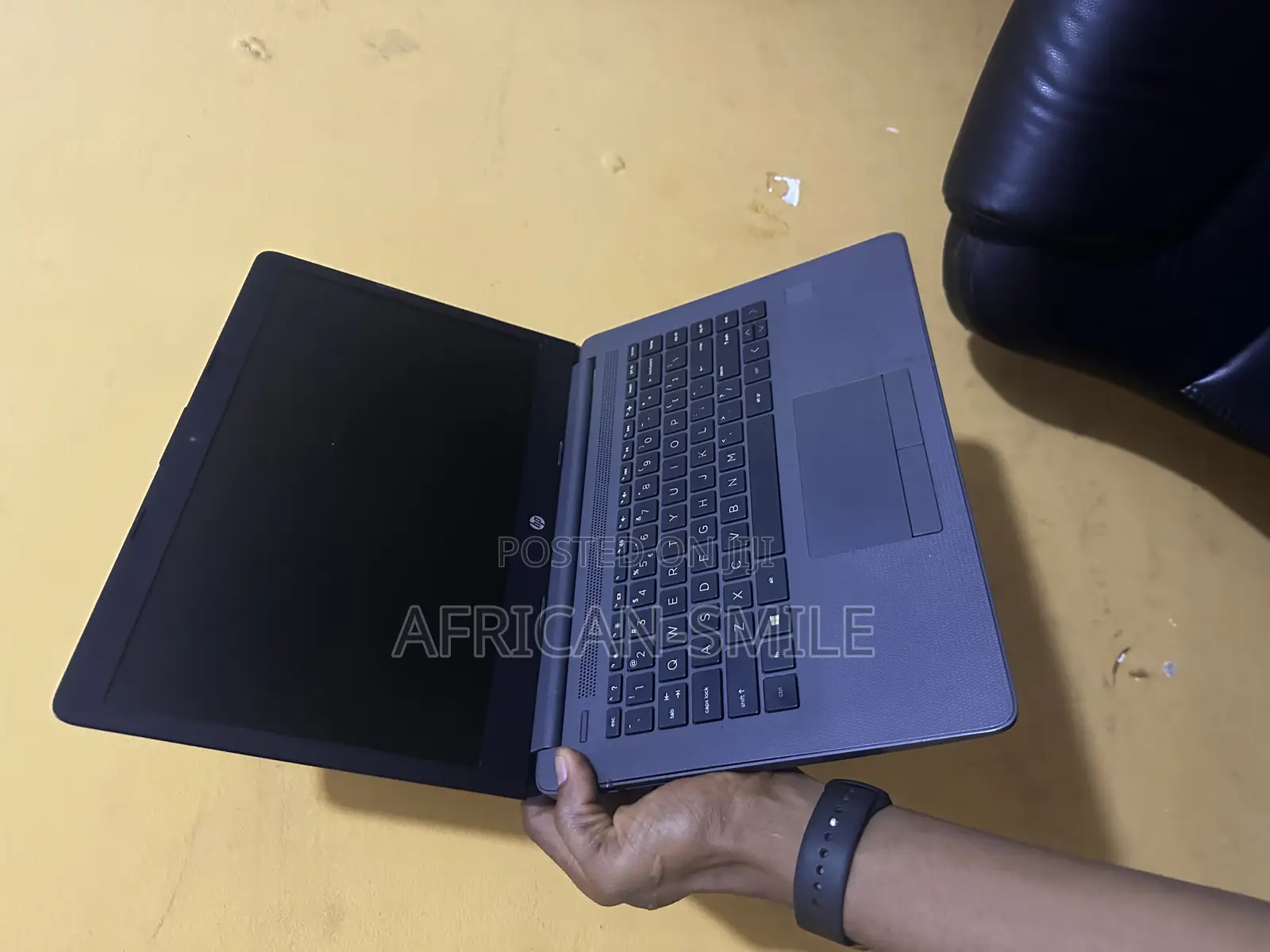 Laptop HP EliteBook 840 G3 12GB Intel Core I3 SSD 256GB