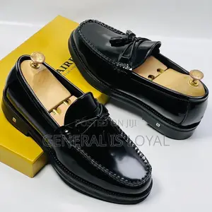 Billionaires Shoe/ Ring My Bell