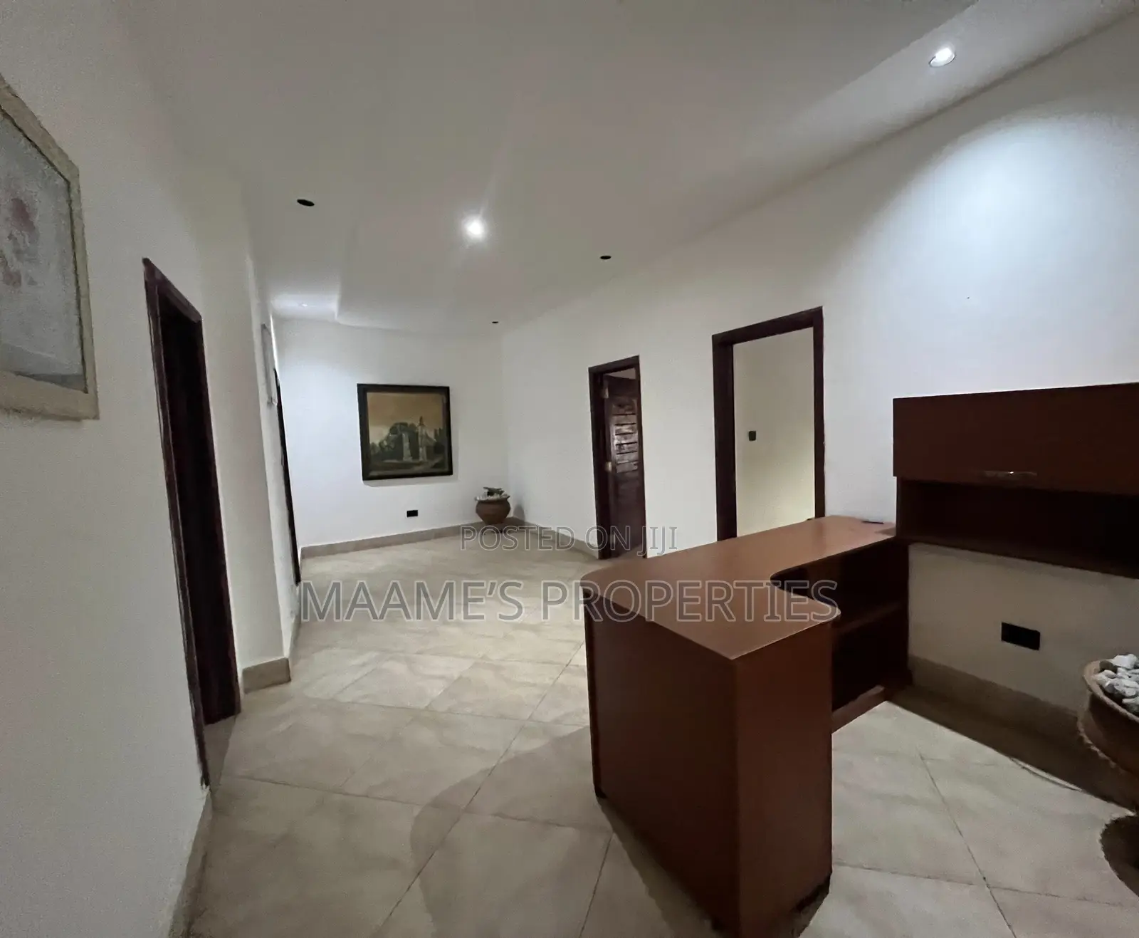 5bdrm Duplex in East Legon for rent