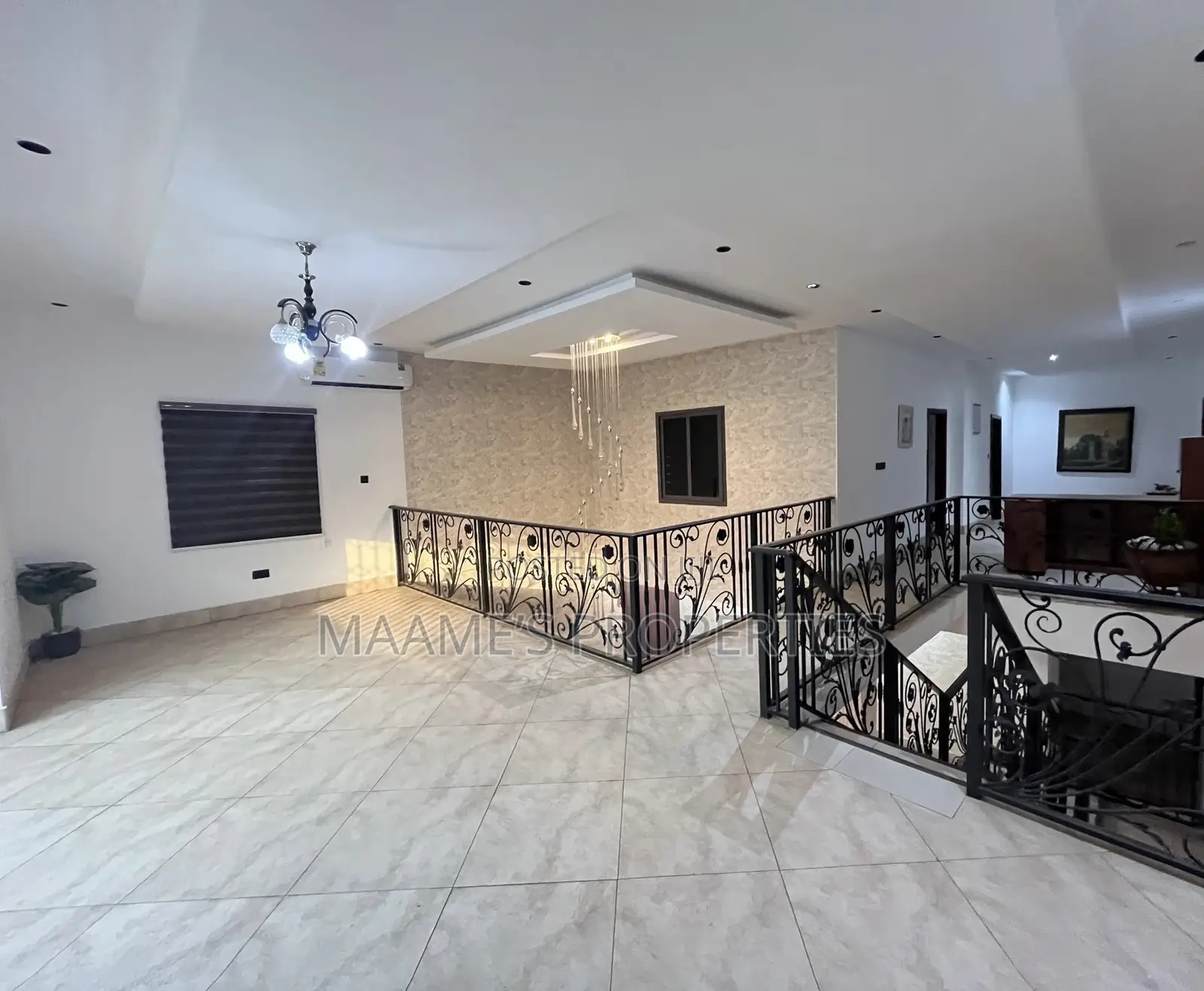5bdrm Duplex in East Legon for rent